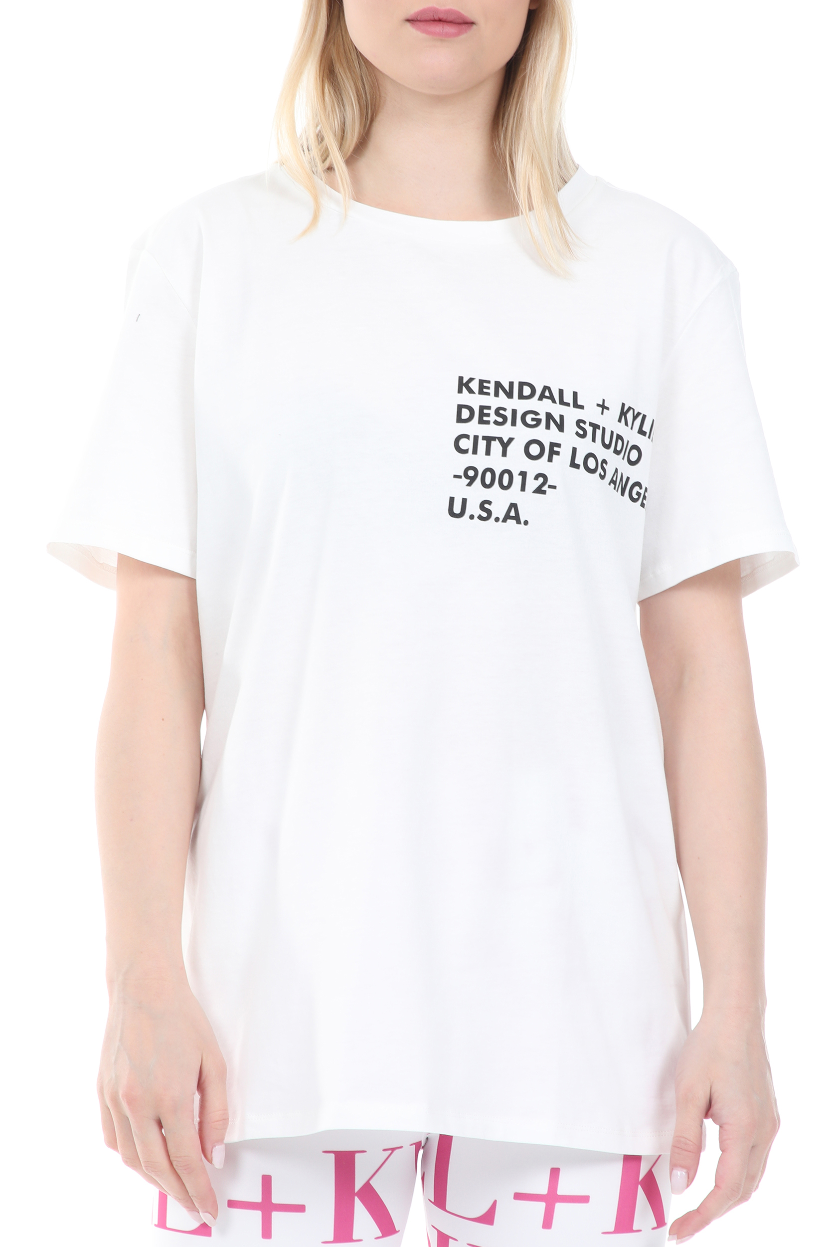 Γυναικεία/Ρούχα/Μπλούζες/Κοντομάνικες KENDALL + KYLIE - Γυναικείο t-shirt KENDALL + KYLIE LONGFIT LOGO λευκό