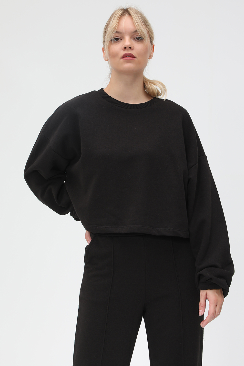 Γυναικεία/Ρούχα/Μπλούζες/Φούτερ NA-KD - Γυναικεία cropped φούτερ μπλούζα NA-KD μαύρη