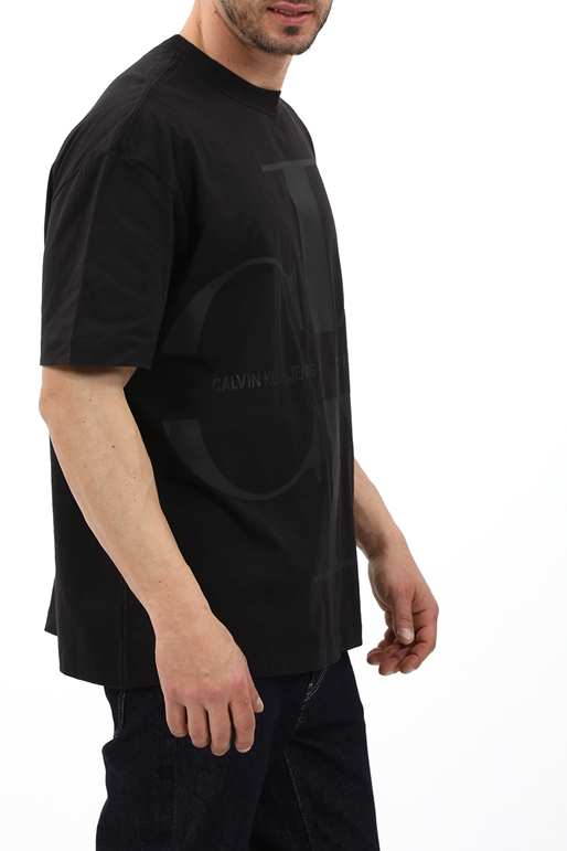 CALVIN KLEIN JEANS-Ανδρικό κοντομάνικο t-shirt CALVIN KLEIN JEANS BOLD MONOGRAM μαύρο