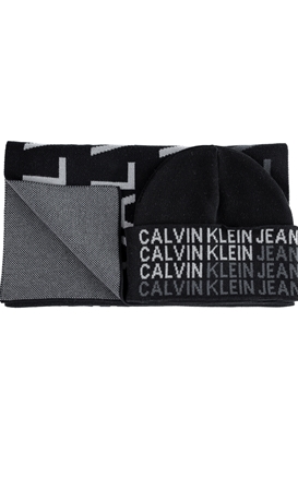 Calvin Klein Accessories-Set fular si caciula