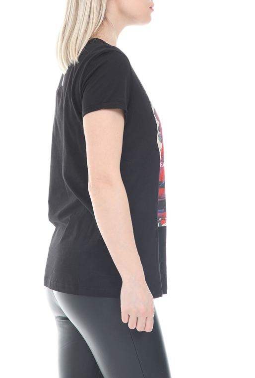 GUESS-Γυναικείο t-shirt GUESS CN MONIA TEE - COLOURED JE μαύρο