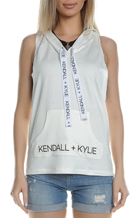 Kendall&Kylie-Hanorac