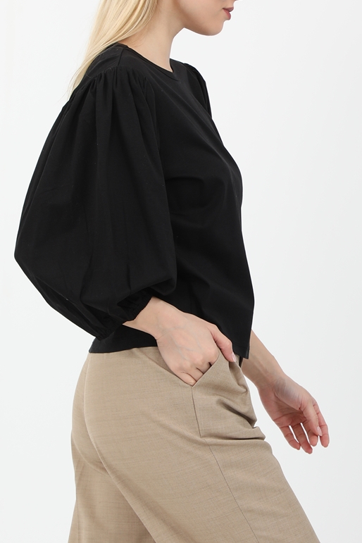 SCOTCH & SODA-Γυναικεία cropped μπλούζα SCOTCH & SODA Voluminous sleeve cropped fit μαύρη