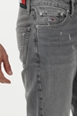 TOMMY HILFIGER-Ανδρικό jean παντελόνι TOMMY HILFIGER DAD JEAN BE782 γκρι